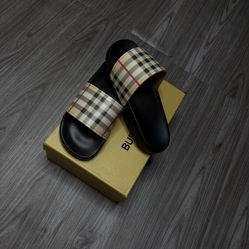 Burberry Slides