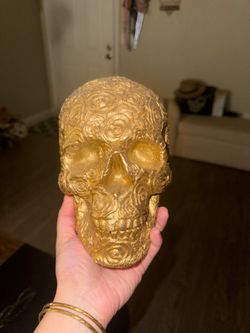 Skull head
