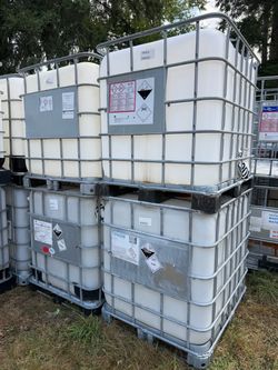 Triple Rinsed Non Food Grade 275 Gallon IBC Tote!