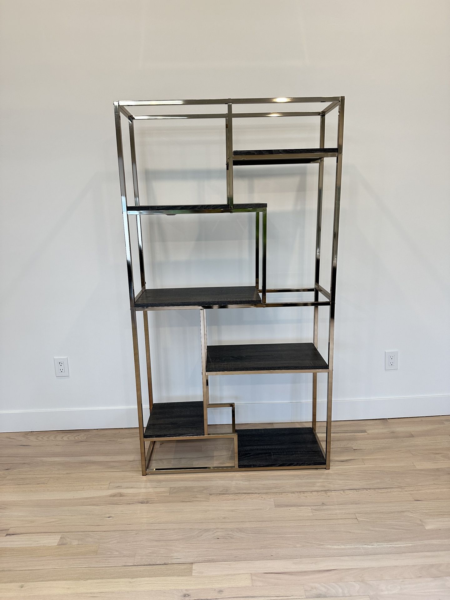 Contemporary 6-Shelf Metal Tiered Open Bookcase