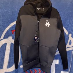 Men’s Black medium Antigua LA Dodgers hooded jacket