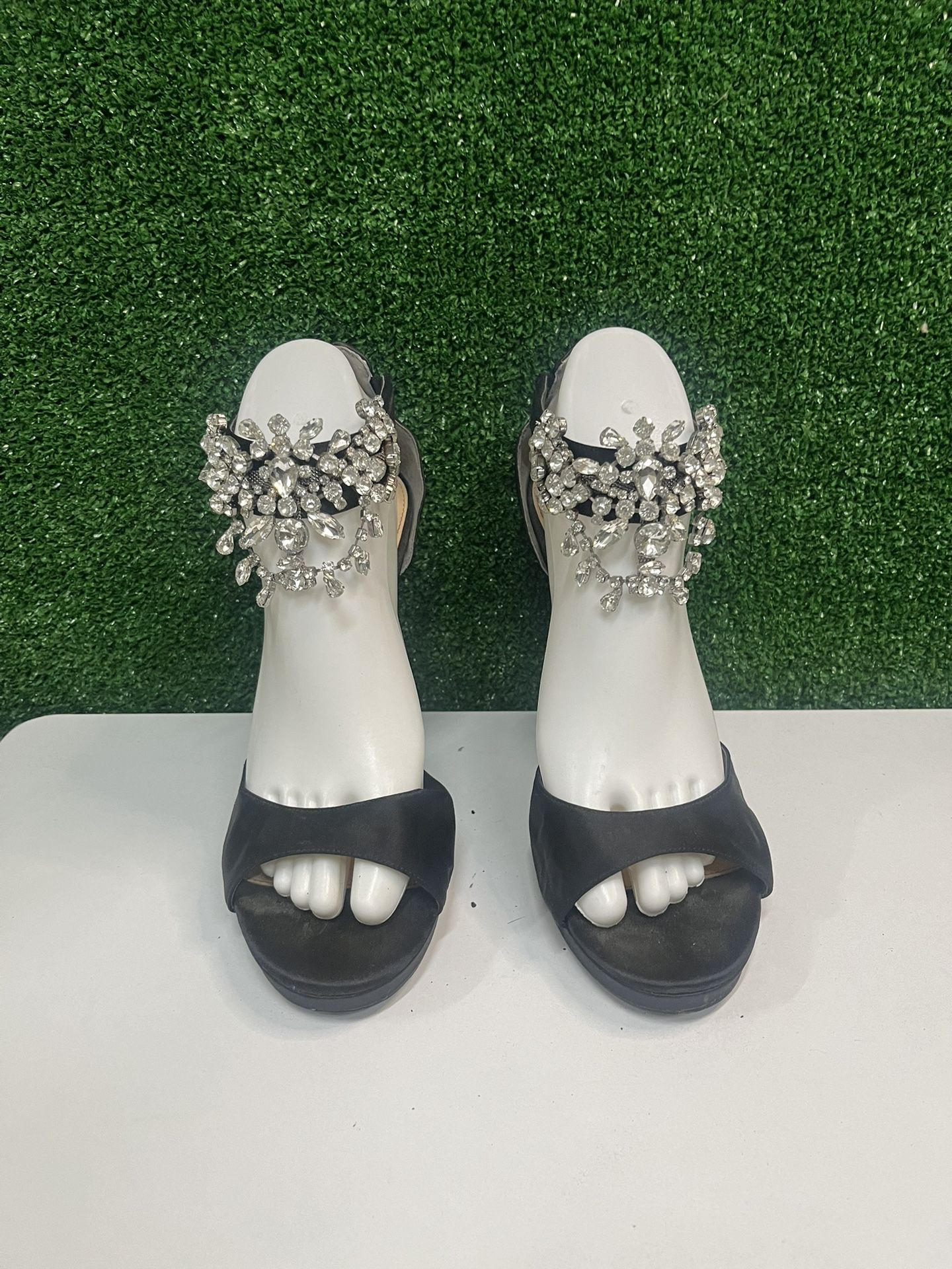 Nina New York Black Open Toe Jeweled Ankle Heels Size 10