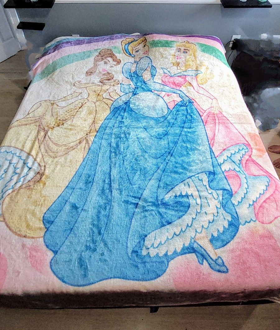Soft Princess Blanket