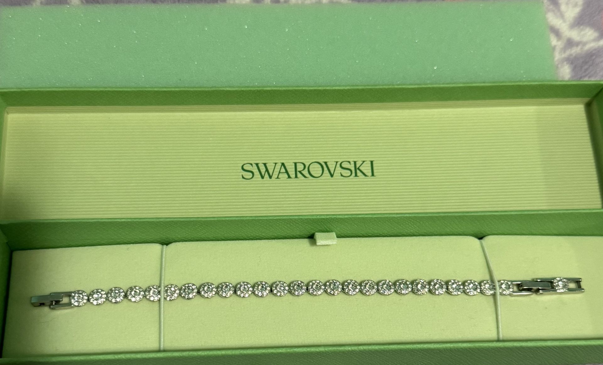 Una Angelic Swarovski bracelet