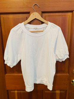 Z Supply Sz M White Puff Short Sleeve Sweatshirt  Excellent Condition