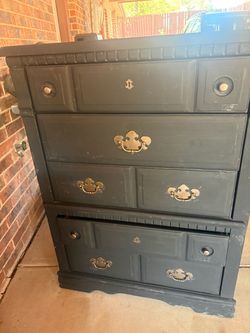 2 pieces of furniture $100