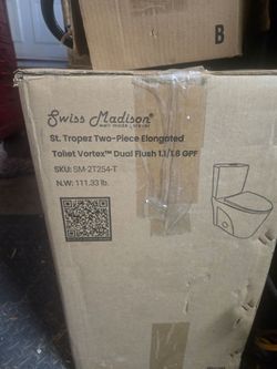 Toilet   Brand new in box
