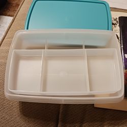 Tupperware 
