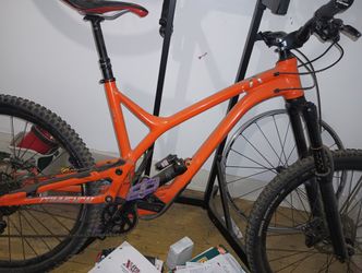 Commencal Supreme SX 27.5 Tires