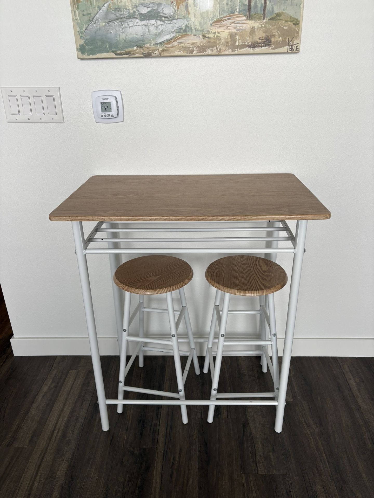 Bar Stools & Table