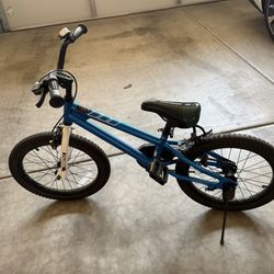 Kids 16” Bike + Cool Helmet (RoyalBaby Style) – Great Condition