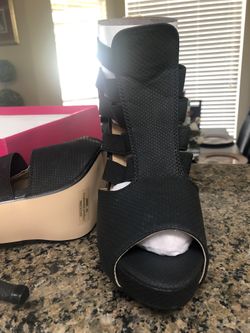 Shake Collection Sandal