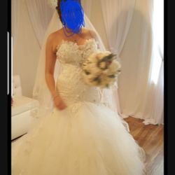 Wedding dress