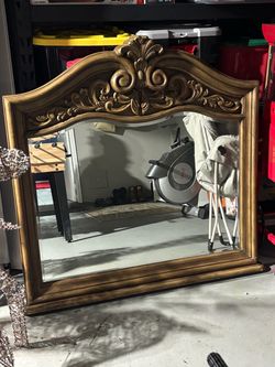 Free large mirror