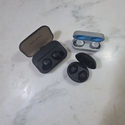 Ear Bud / Headphone Bundle