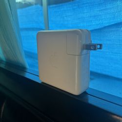 80W Apple Charging Box (for macbooks etc.)
