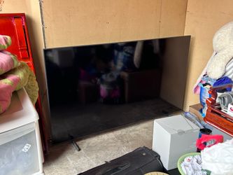 Samsung 70” QLED 4K Smart TV Q60C (QN70Q60CAFXZA) HDR 2023 Model – Excellent Condition