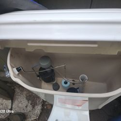 Kohler 4317-0 toilet