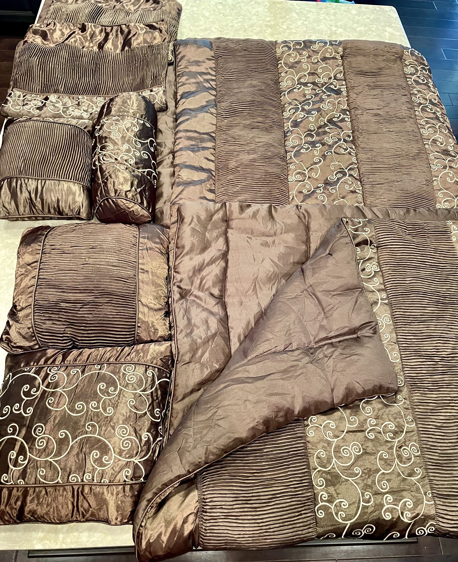 King Size Silk Brown Bedding Set