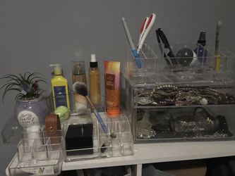 Make Up Organizers