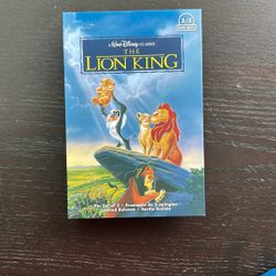 Lion King Set Of 2 Pins