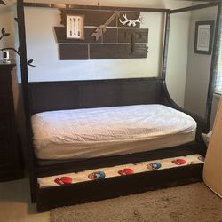 Twin Bed