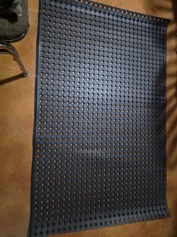 Commercial Rubber Anti-Fatigue Mat for Restaurants with Beveled Edge, 3' x 5', Black