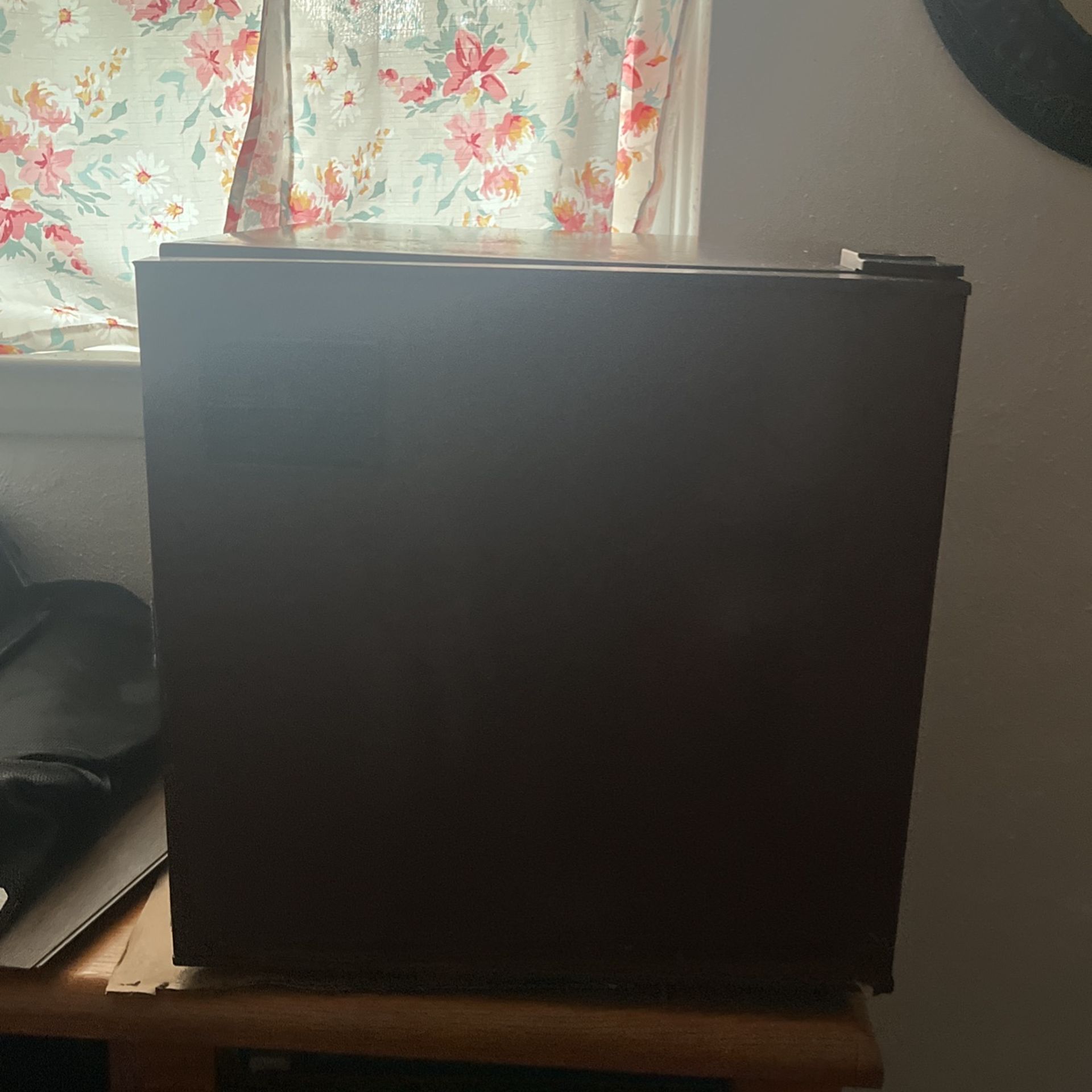 Miniature Refrigerator