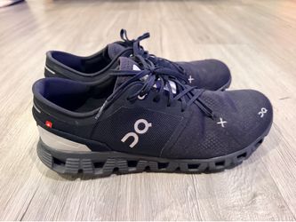 On Cloud Men Size 11.5