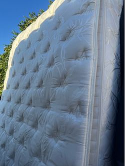 Nice full mattress pillow top