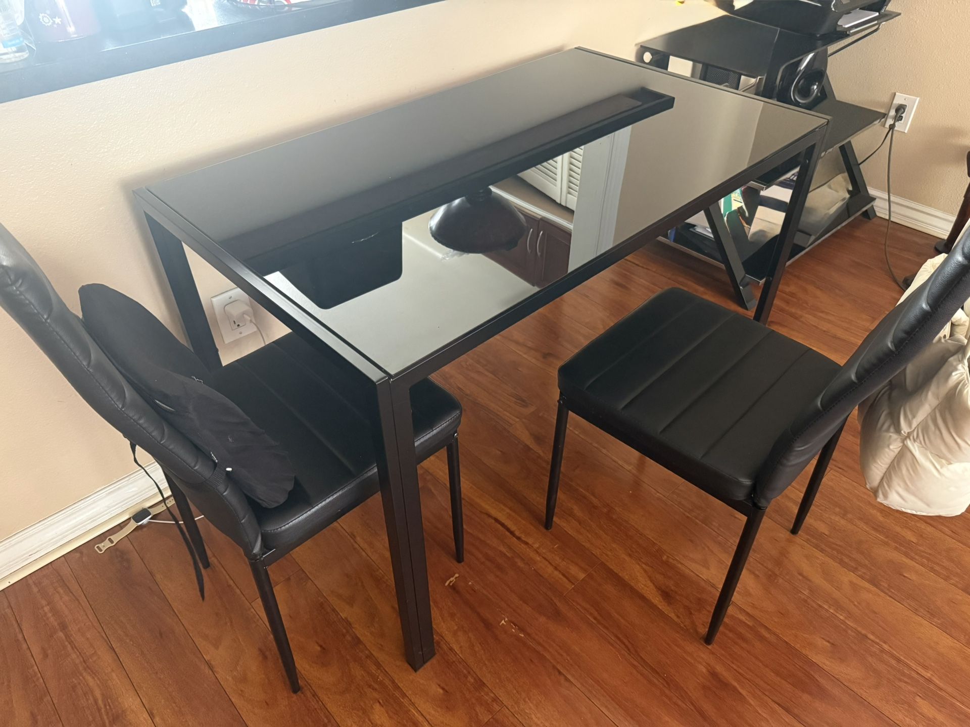 Dining table set with chairs