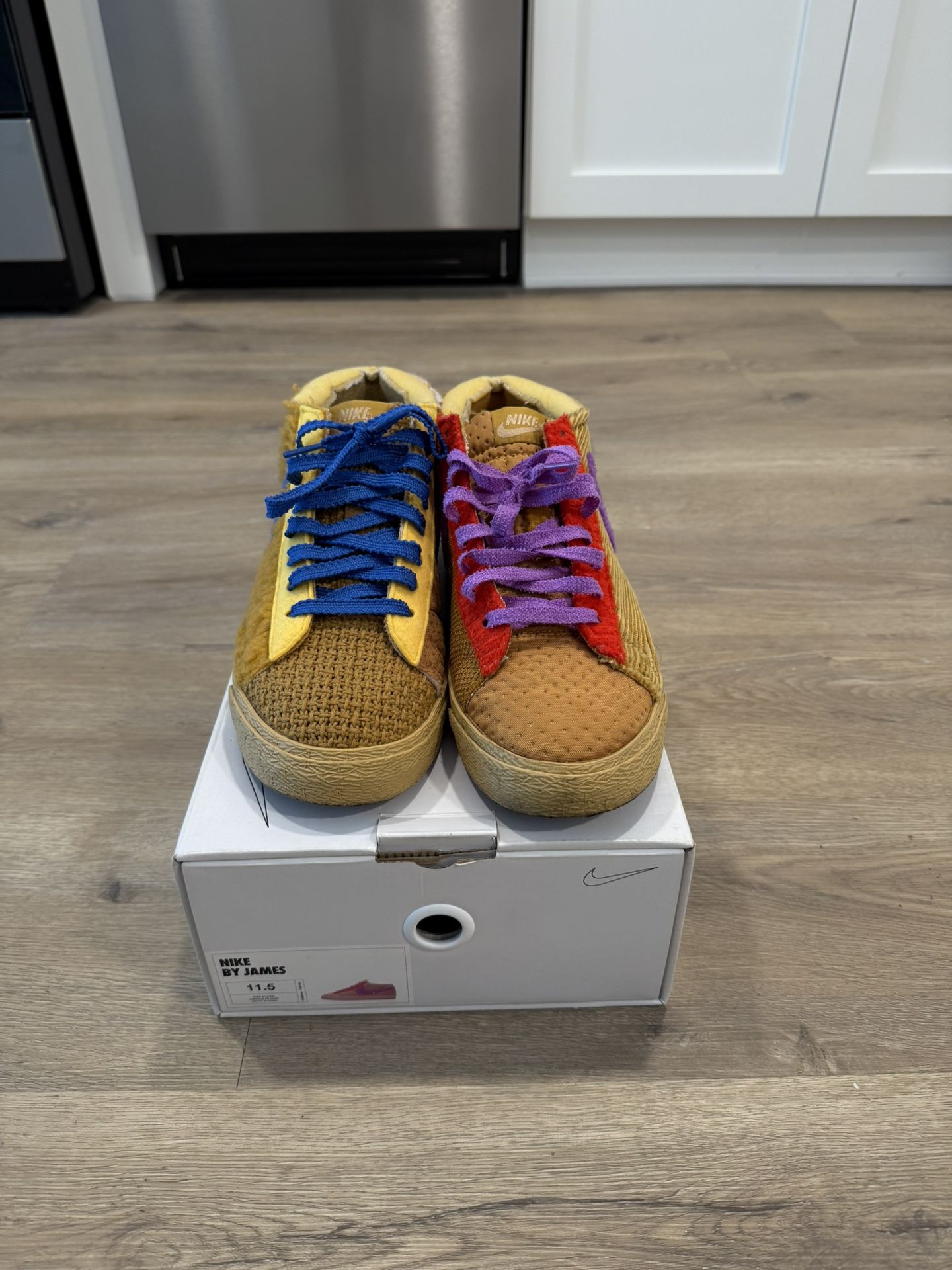 Cactus Plant flea market Blazers Size 11.5