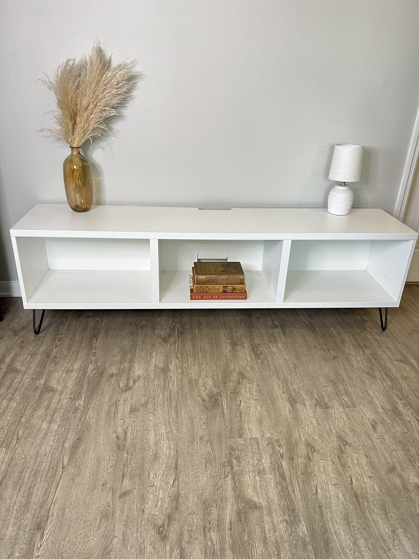 Ikea Besta White TV Stand With Black Hairpin MCM Legs