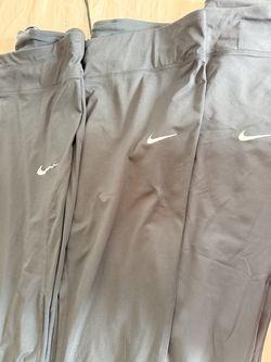 Women’s Nike workout leggings