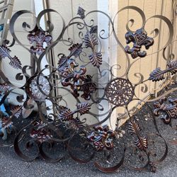 Wall Decoration 