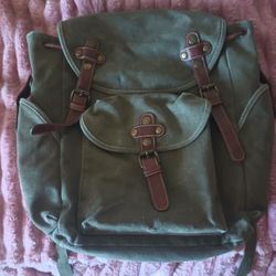 Cargoit Backpack Green Canvas w/ Leather Straps Snap Closures