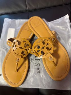 Tory sandals