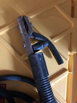 Stick welding stinger