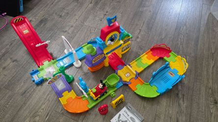 VTech Go! Go! Mickey Choo Choo Express