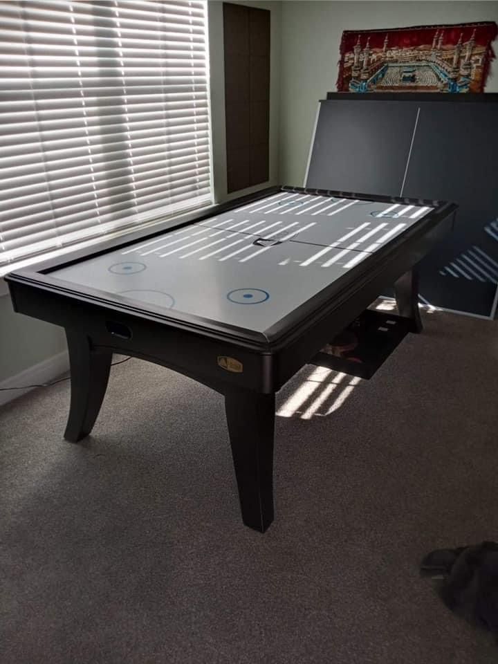 Air Hockey Table