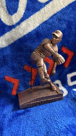 Sandy Koufax Replica Statue