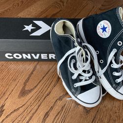 Converse Girls Size 3