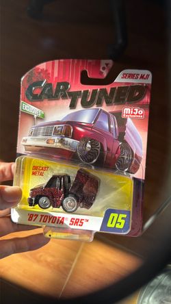 Car Tuned Mijo Exclusives '87 Toyota SR5 Diecast