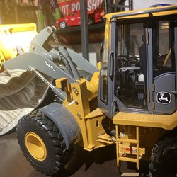 John Deere Collectibles Bundle