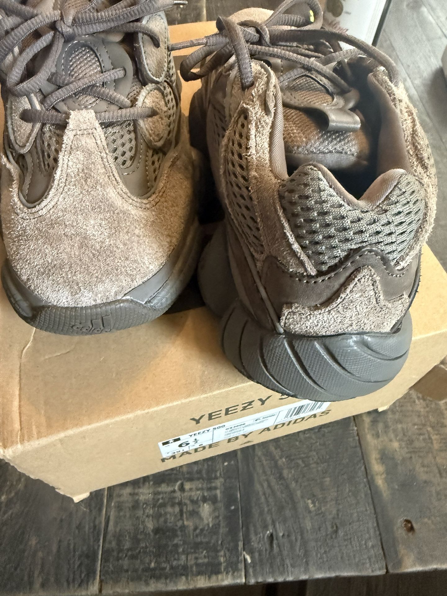Yeezy 500 6.5