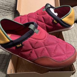 Teva Re Ember Moc Size 7