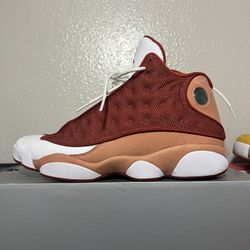 Jordan Retro 13 Dune Red