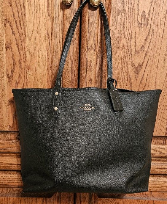 Brand New - Coach Tote Bag Reversible
