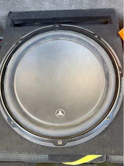 JL subwoofer and Hifonics amp