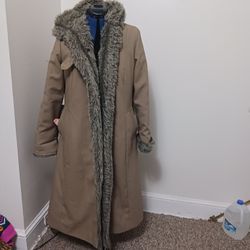 Vtg Union Made Trench Cape Fur Lined Coat Khaki NO Size Tag
